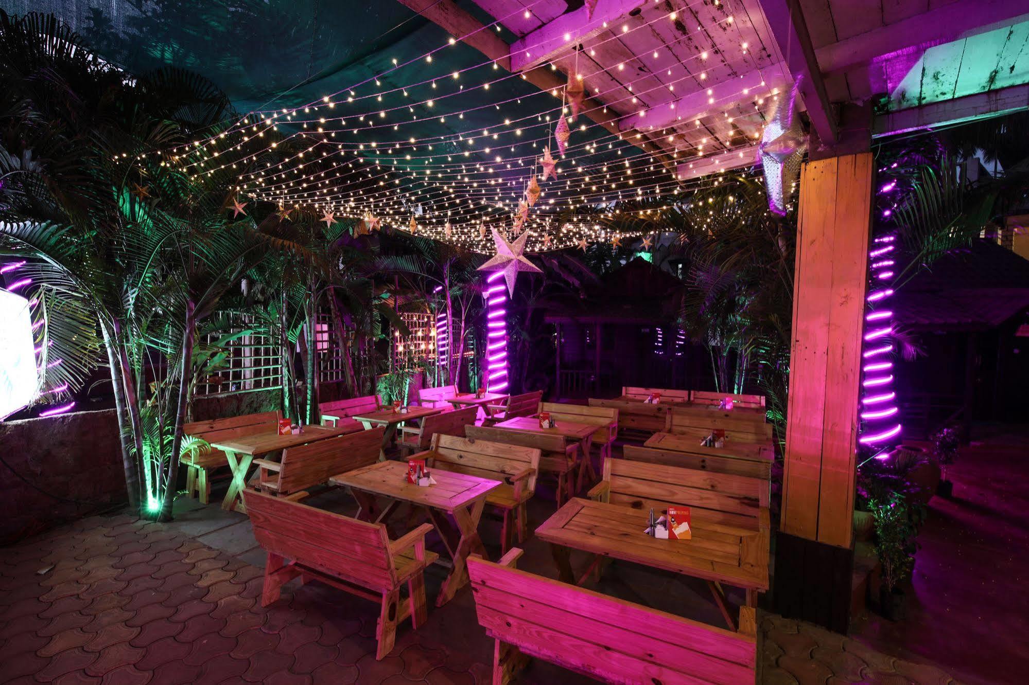 مادريم Treebo Trend Ashwem Beach Resort Goa المظهر الخارجي الصورة