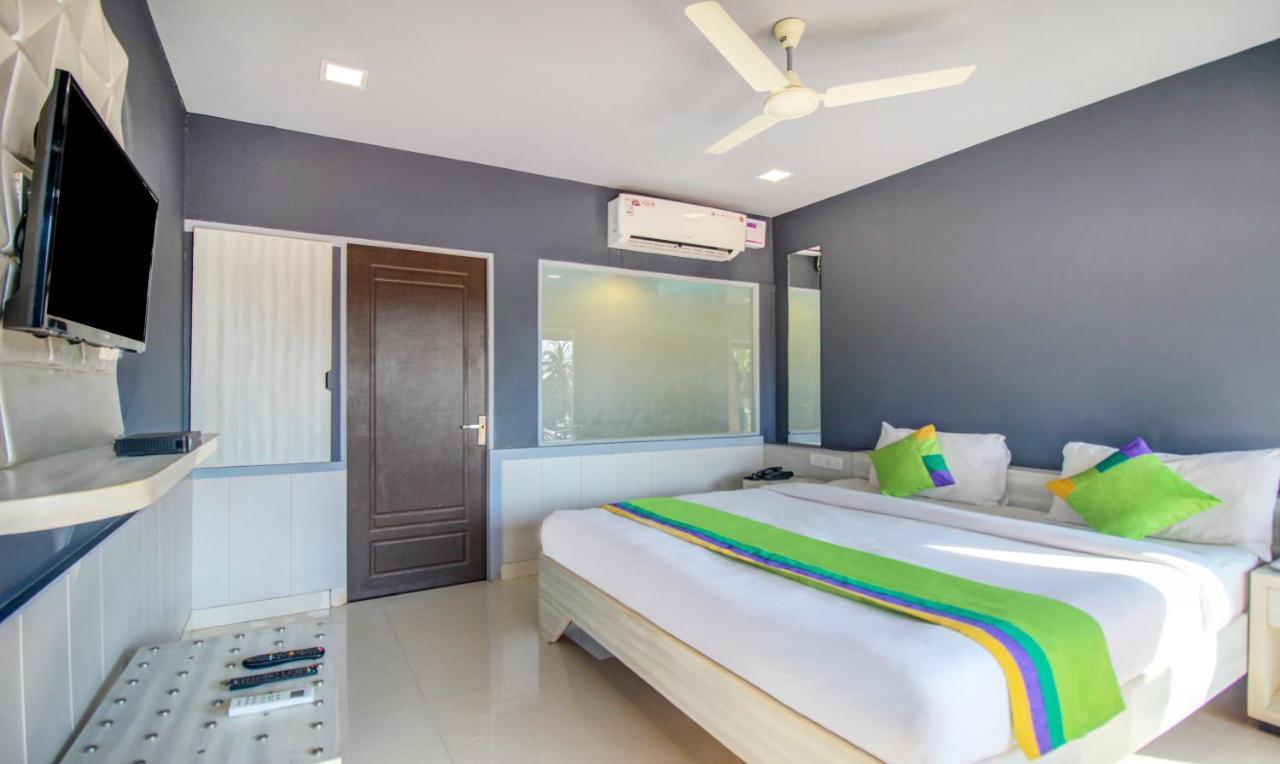 مادريم Treebo Trend Ashwem Beach Resort Goa المظهر الخارجي الصورة